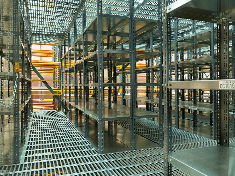 Instalación real de Altillos Autosoportantes Metálicos de Procesa